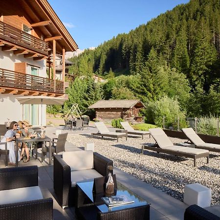 Hotel Comploj Adults Only Сельва-ди-Валь-Гардена Экстерьер фото